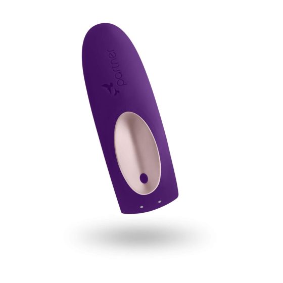 Satisfyer Double Plus Remote - nabíjecí, vodotěsný párový vibrátor na dálkové ovládání (fialový)