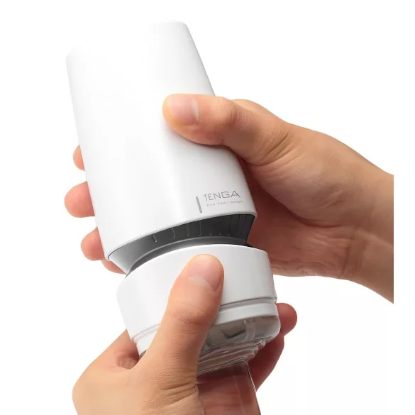 TENGA Aero - мъжки мастурбатор с вакуум - бяло/сребристо