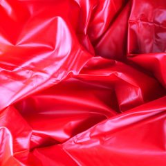   Easytoys - Лъскав чаршаф - червен (180 x 230cm)